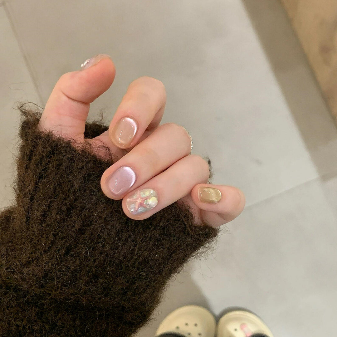 Artificial Nail Set with Shimmering Accents Stornfield