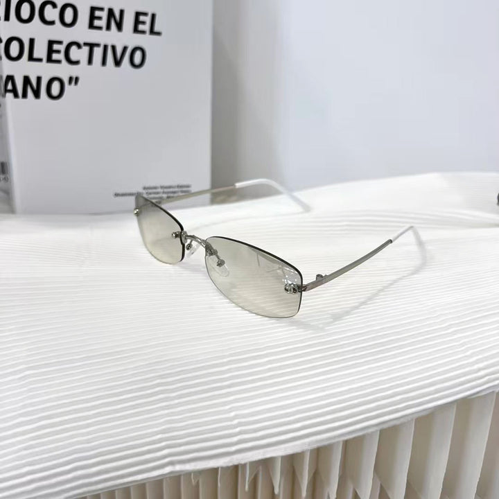 Elegant Premium Sunglasses with Sleek Metal Frame Stornfield