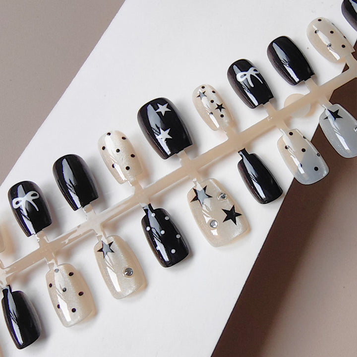 Glamorous Artificials Nails In Star Design Stornfield