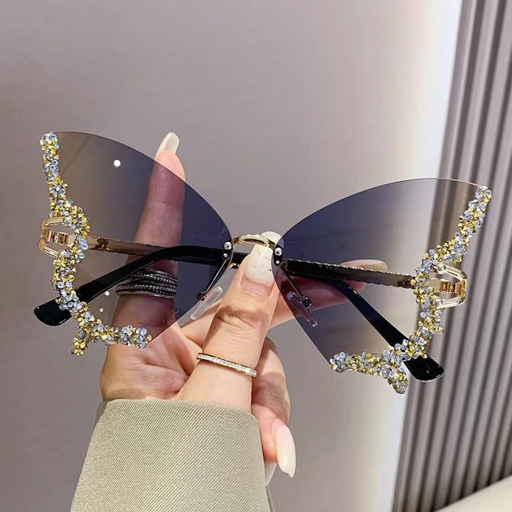Women extravagant wing sunglasses Stornfield