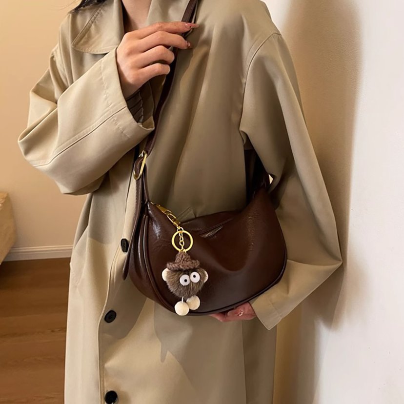 Luxurious Minimalist Handbag Stornfield