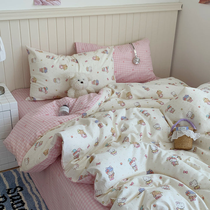Cozy Cartoon Bear Print Bedding Set