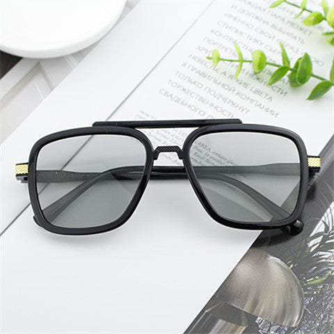 Ladies modern sunglasses with square frame Stornfield