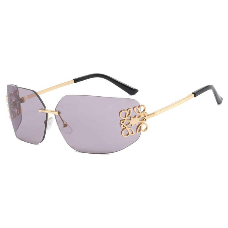 Ladies extravagantly designed sunglasses with elegant embellishments Stornfield