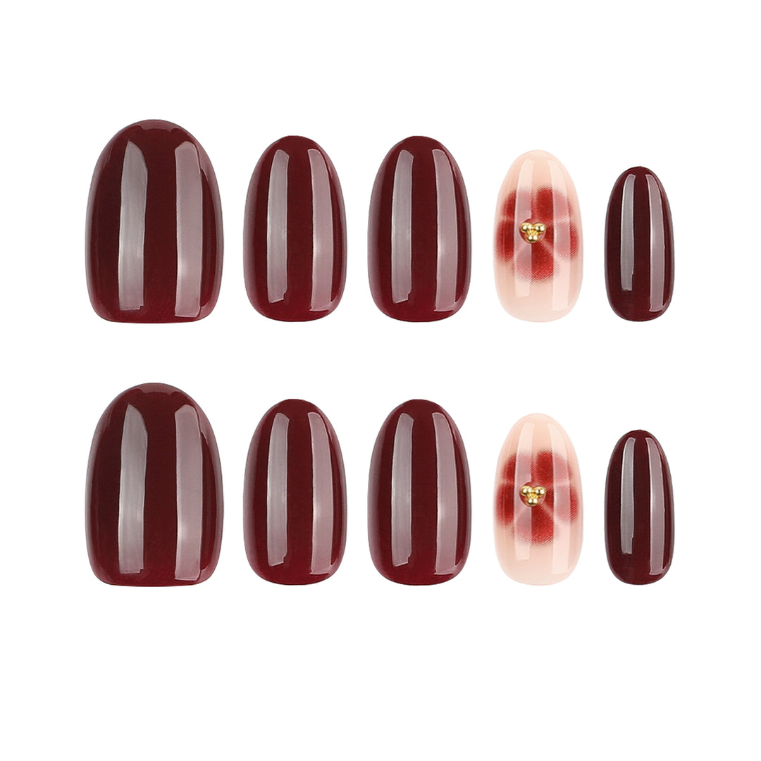 Artfully designed nail art Stornfield