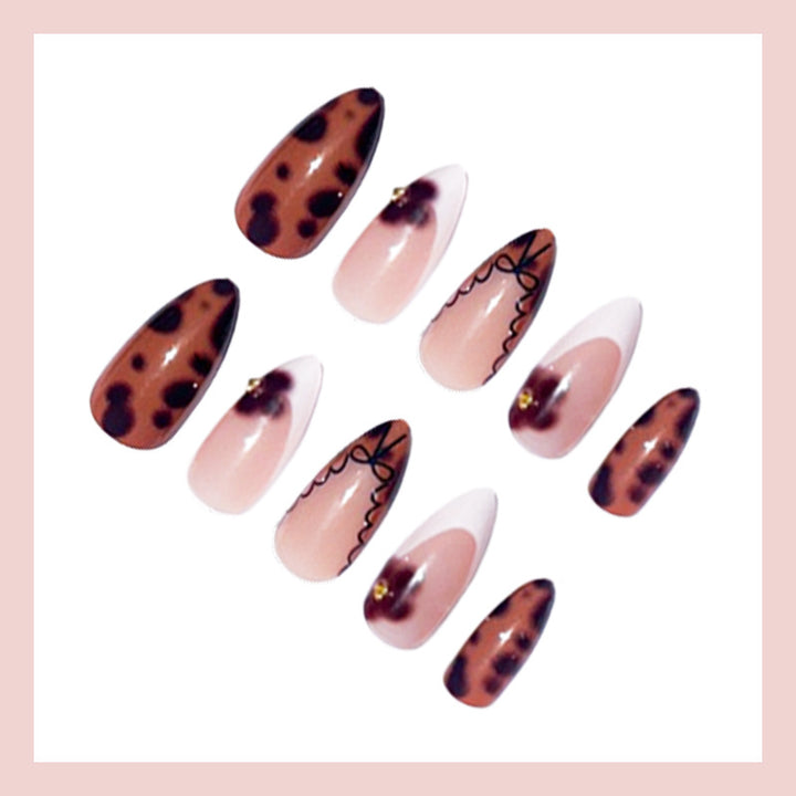 Artificial nail set with elegant spot design Stornfield