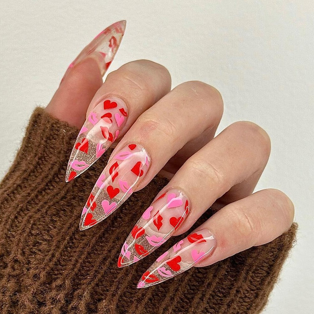 Artificial nails with romantic lip and heart designs Stornfield