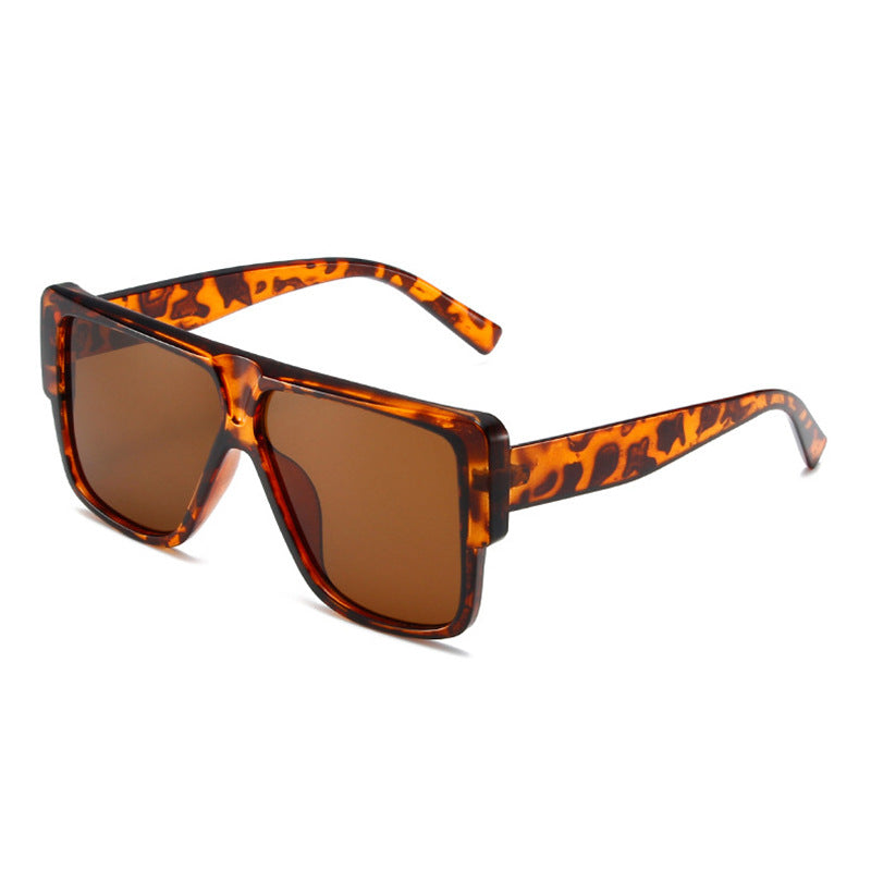 Ladies square sunglasses with distinctive frame Stornfield