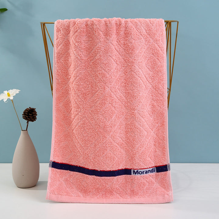 High-Quality Patterned Bath Towel With Fine Design Stornfield
