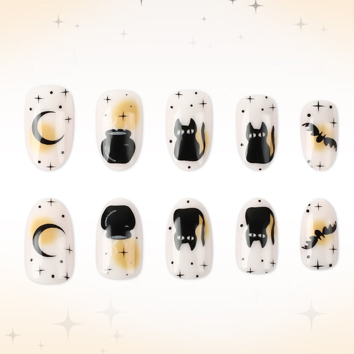Halloween-Themed Nail Art Design Stornfield