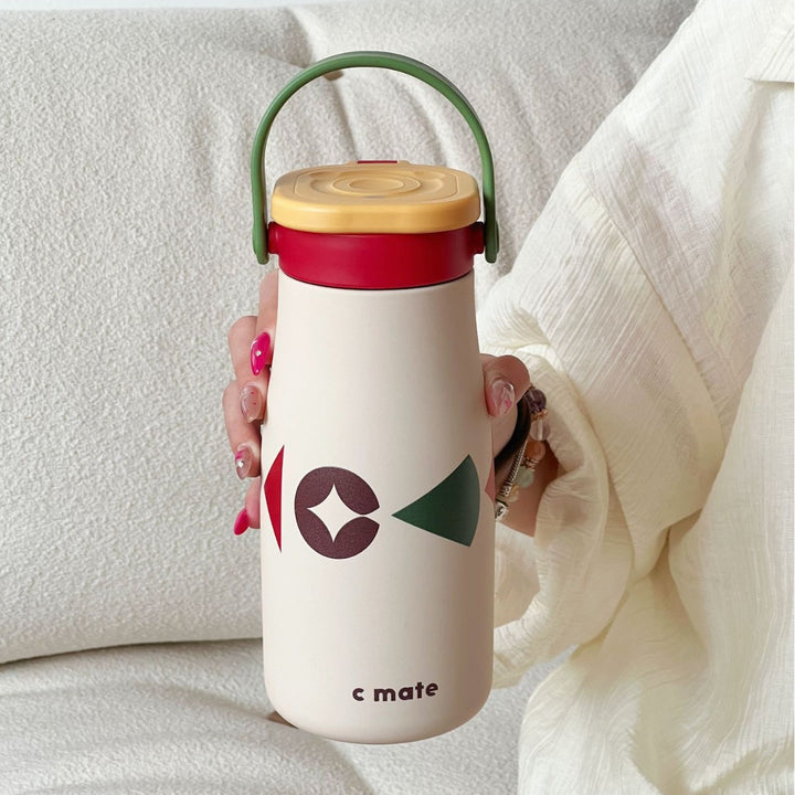 Women's ergonomic water bottle with practical carrying handle Stornfield
