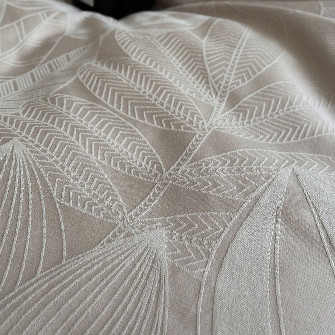 Jacquard Botanical Cotton-Sateen Duvet Cover Set with Subtle Embossed Leaf Pattern