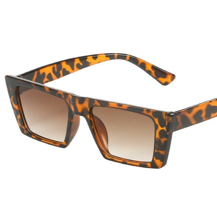 Women's geometric sunglasses with trendy, square frame Stornfield