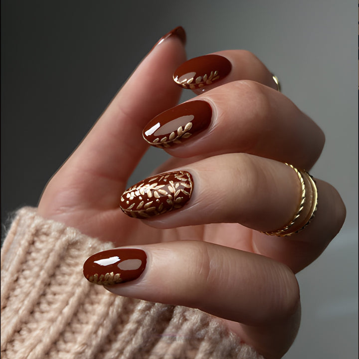 Elegant Botanical Press-On Nail Art Stornfield