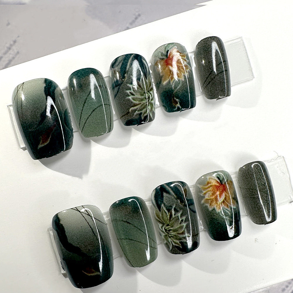 Artistic Floral Design Press-On Nails Stornfield