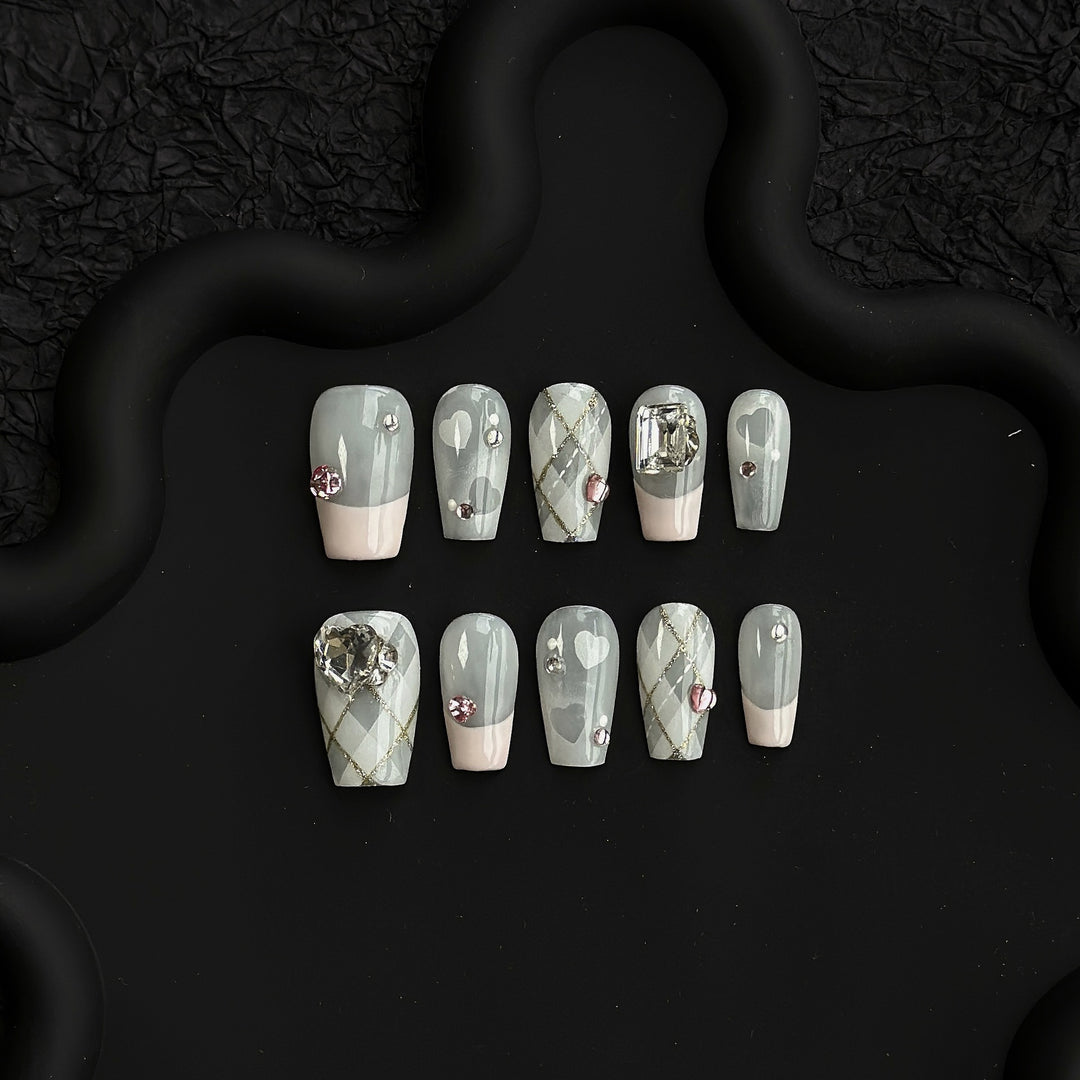 Decorative Press-On Nail Art Set with Floral Accents  1791773215