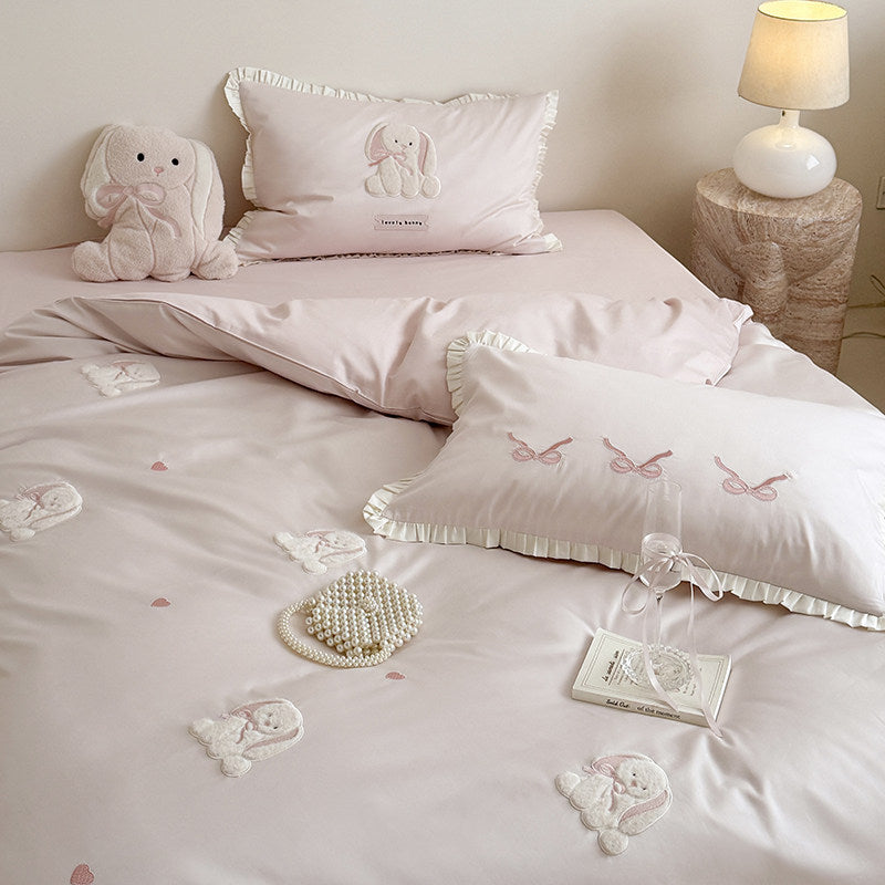 Embroidered Bunny Appliqué Cotton Sateen Duvet Cover Set with Ruffled Pillow Shams