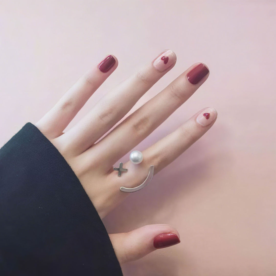High-gloss artificial nails with rose effect Stornfield