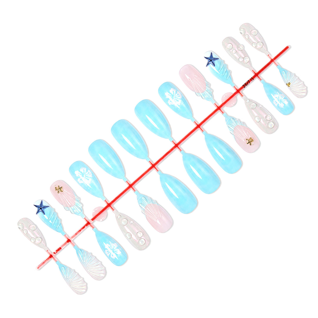 Artificial nail set with maritime motifs and delicate accents Stornfield
