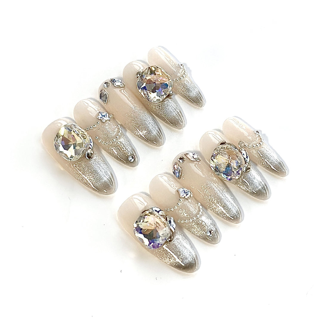 Decorative Nail Art Set with Rhinestone and Metallic Accents