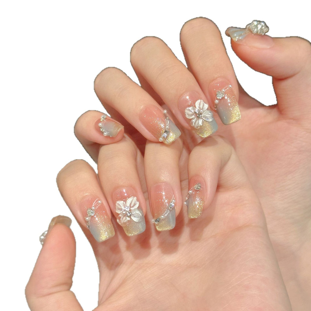 Stunning 3D Floral Press-On Nail Art Set