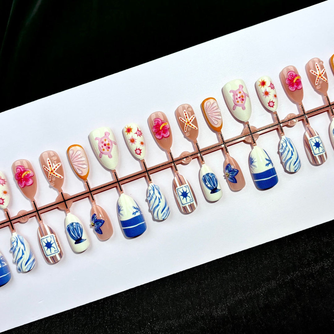 Ocean-Themed Decorative Press-On Nail Set
