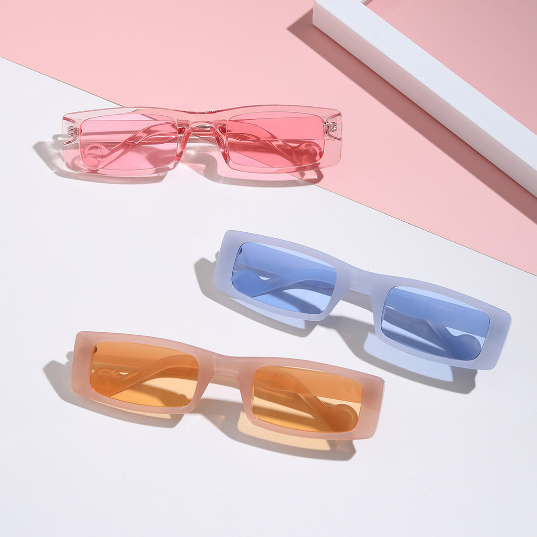 Women's fashionable rectangular sunglasses in innovative design Stornfield