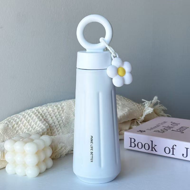 Ladies stylish water bottle with practical carry handle Stornfield