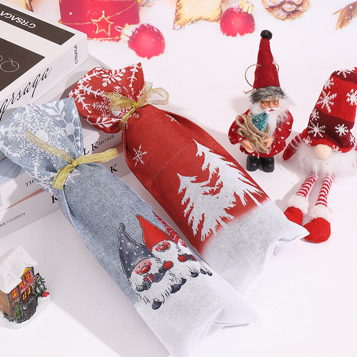 Gift bag with festive gnome motif Stornfield