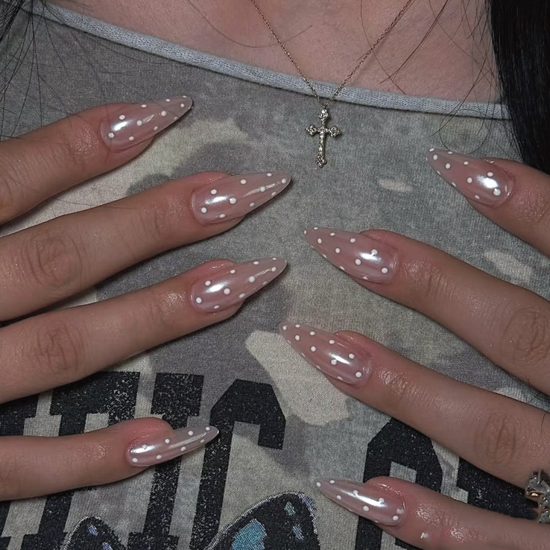 Elegant artificial nails with floral accents Stornfield