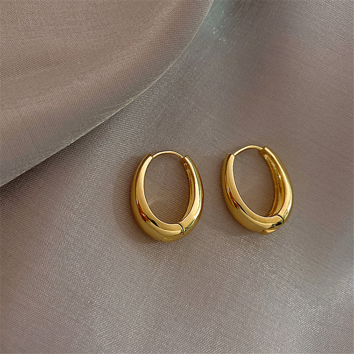 Modern Hoop Earrings with Geometric Design Stornfield
