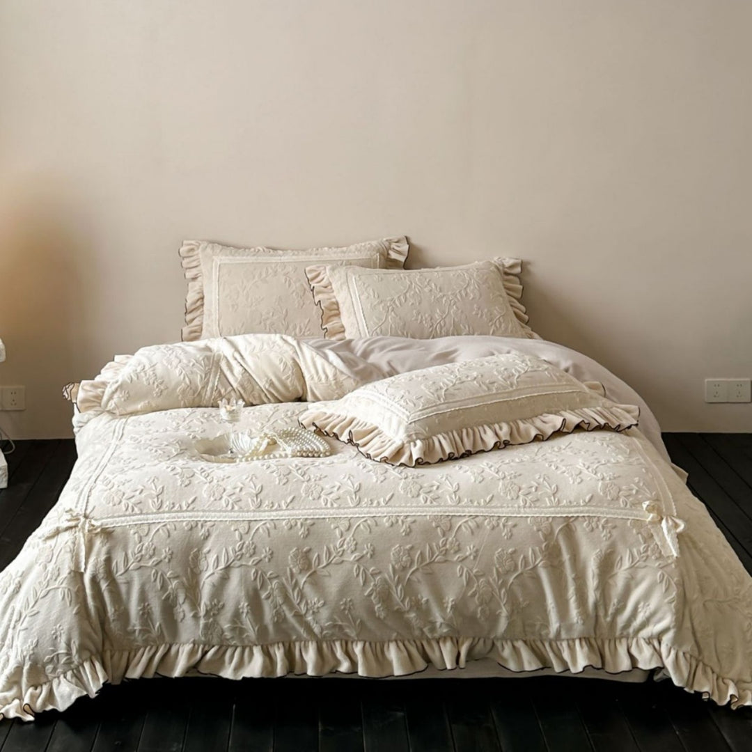Botanical Quilted Matelassé Duvet Ensemble with Ruffled Euro Shams
