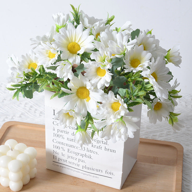 Decorative Faux Daisy Floral Stem