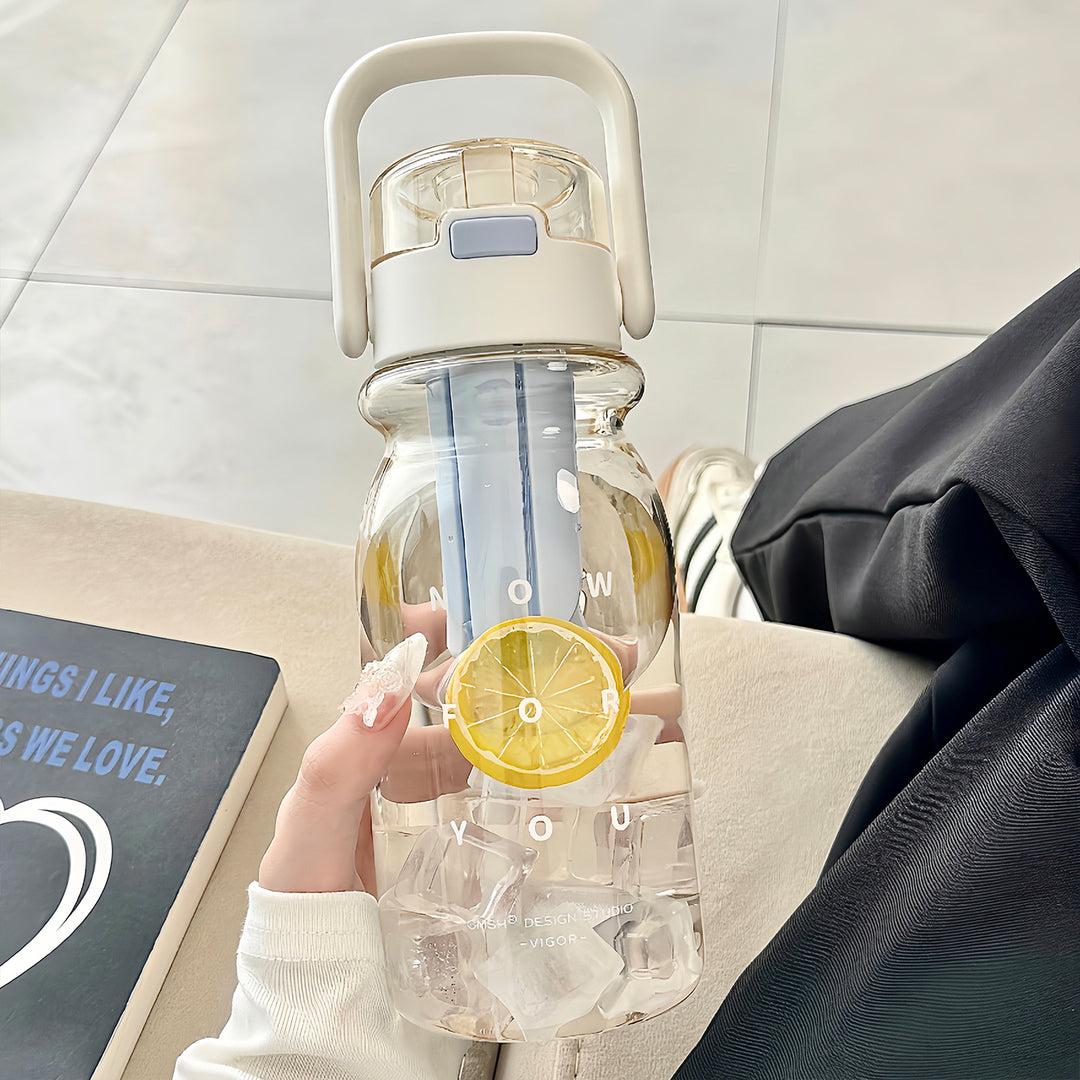 Ladies drinking bottle with fresh fruit infusion system Stornfield