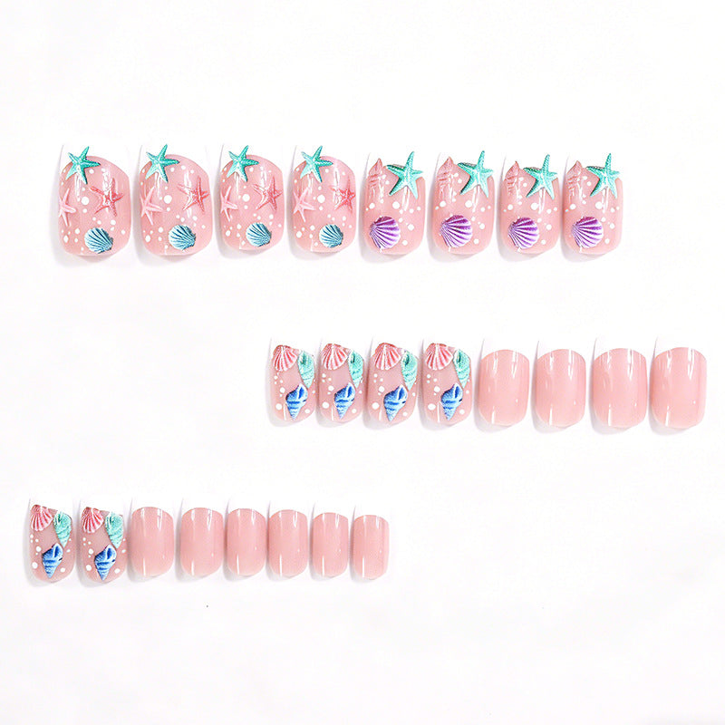 Creative Underwater-Themed Nail Art Stornfield