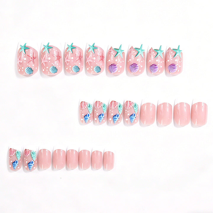 Creative Underwater-Themed Nail Art Stornfield