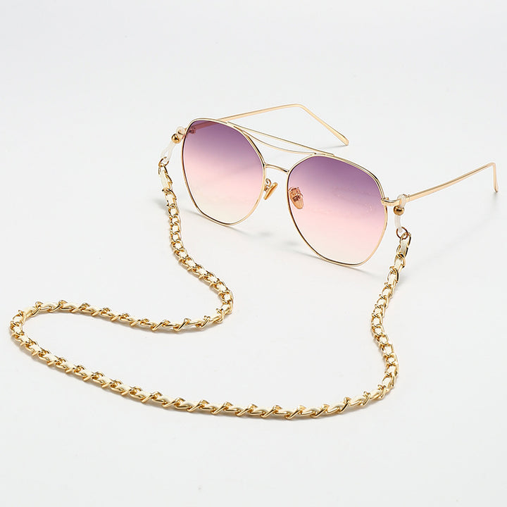 Aviator Sunglasses with Fashionable Chain Stornfield