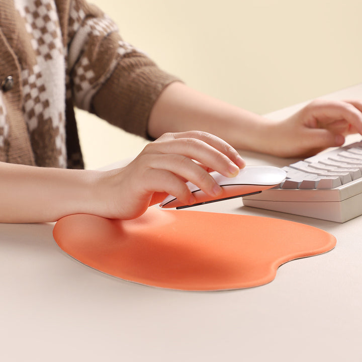 Heart-Shaped Mouse Pad