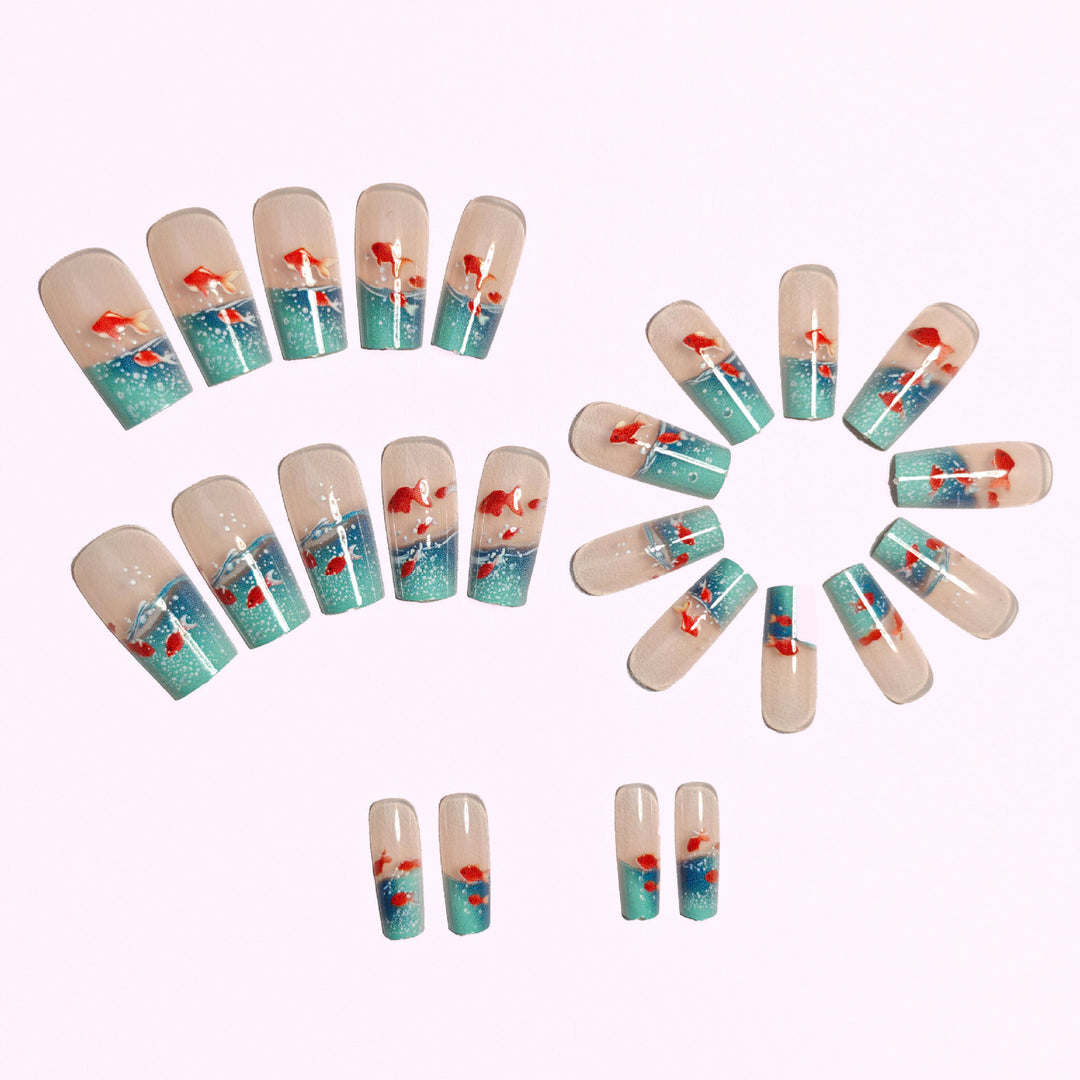 Artifical nails with maritime goldfish design Stornfield