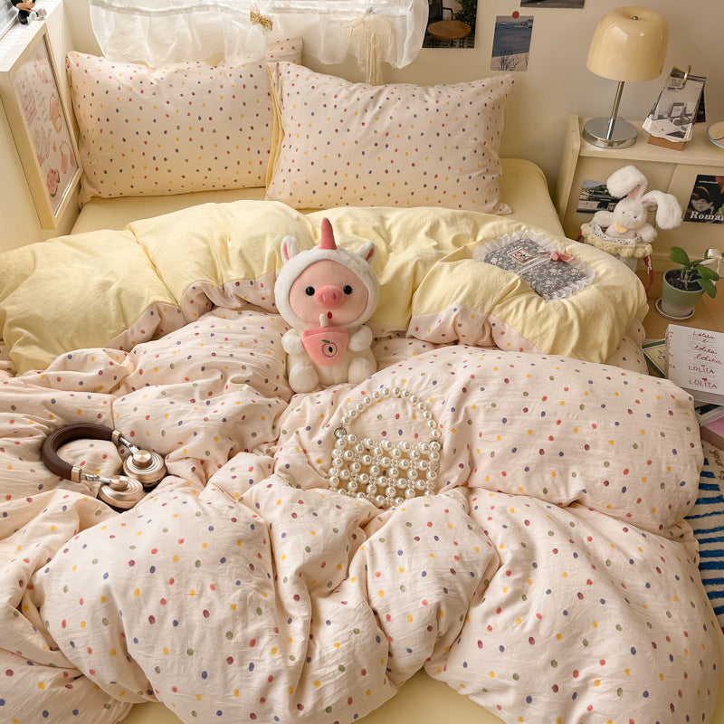 Floral Patterned Comforter Set