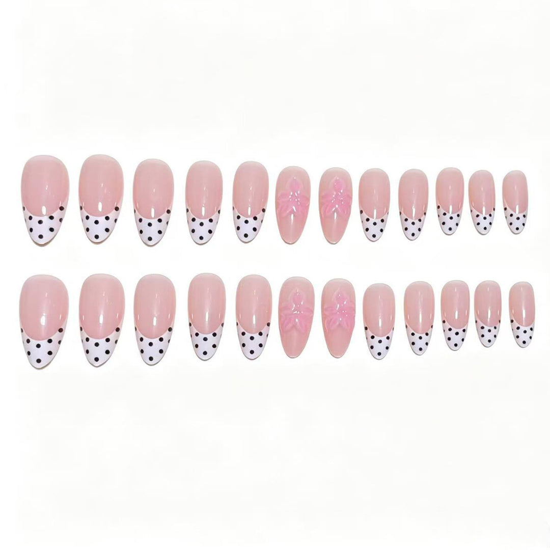 Elegant Floral Design Press-On Nail Tips Stornfield