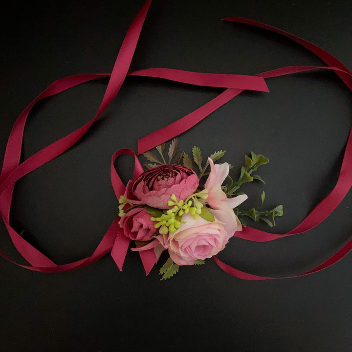 Classic Floral Corsage