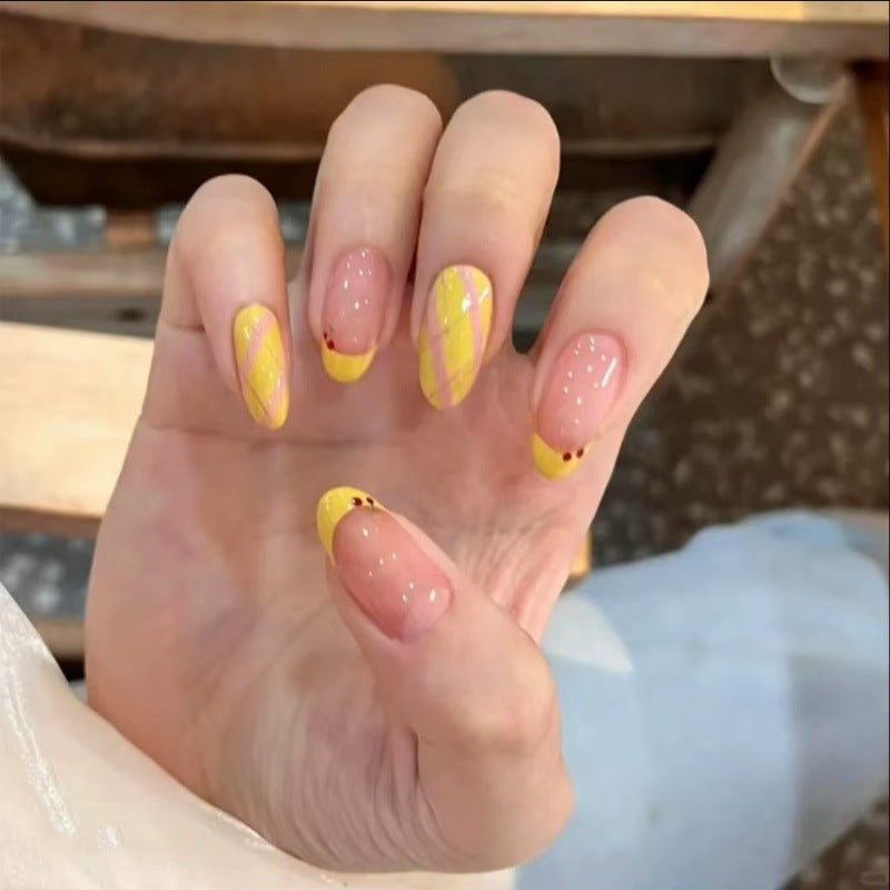 Artificial Nail Set with Cheerful Spring Design Stornfield