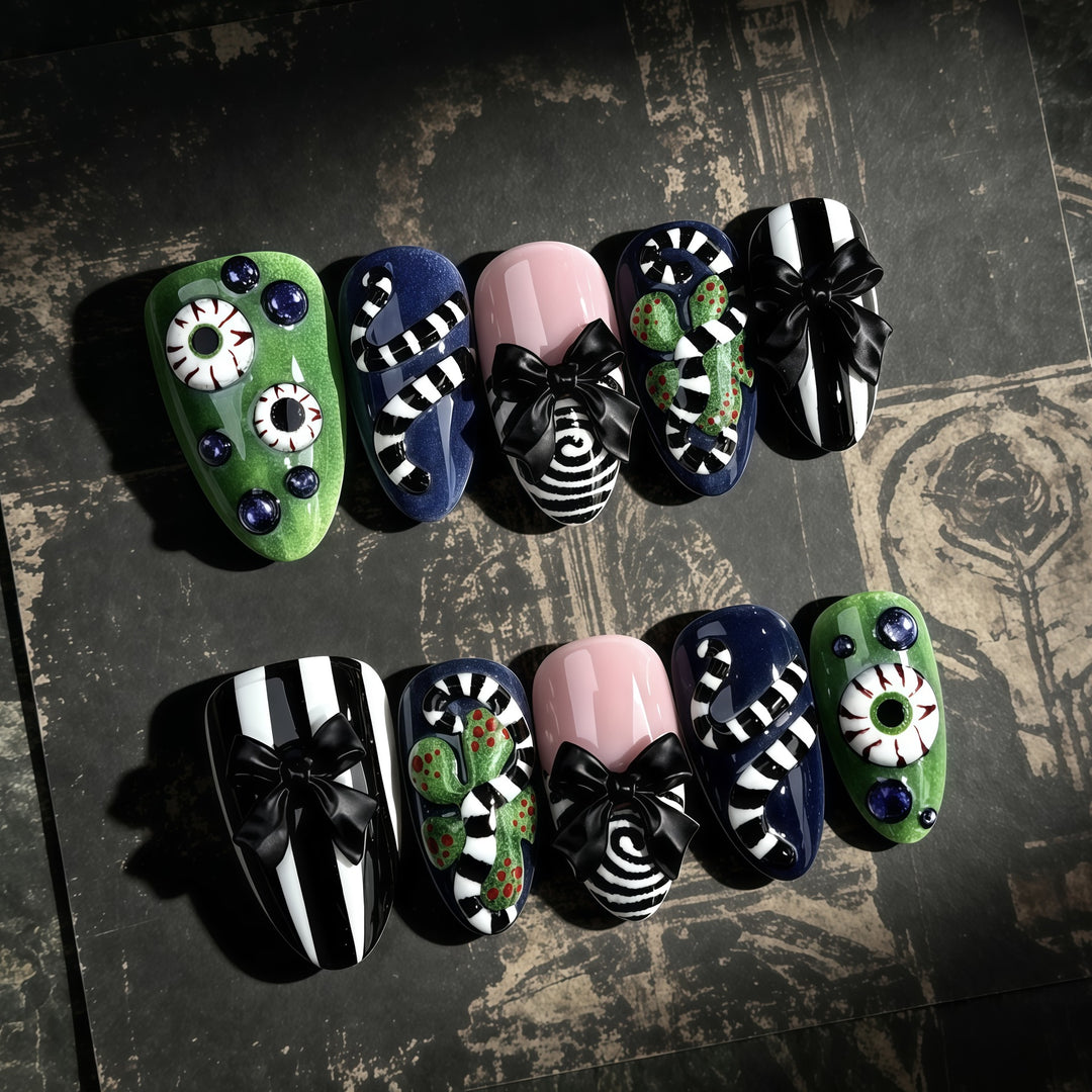 Artistic Themed Press-On Nail Set 1790745477