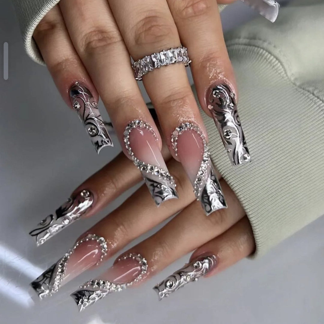 Artificial nails with sparkling rhinestones Stornfield