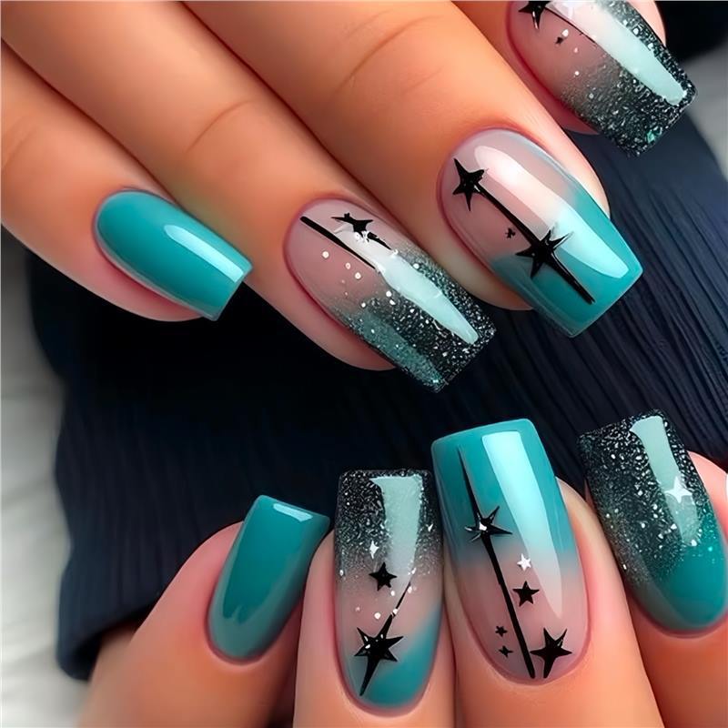 Artistic Gradient Press-On Nail Set with Star Design Stornfield