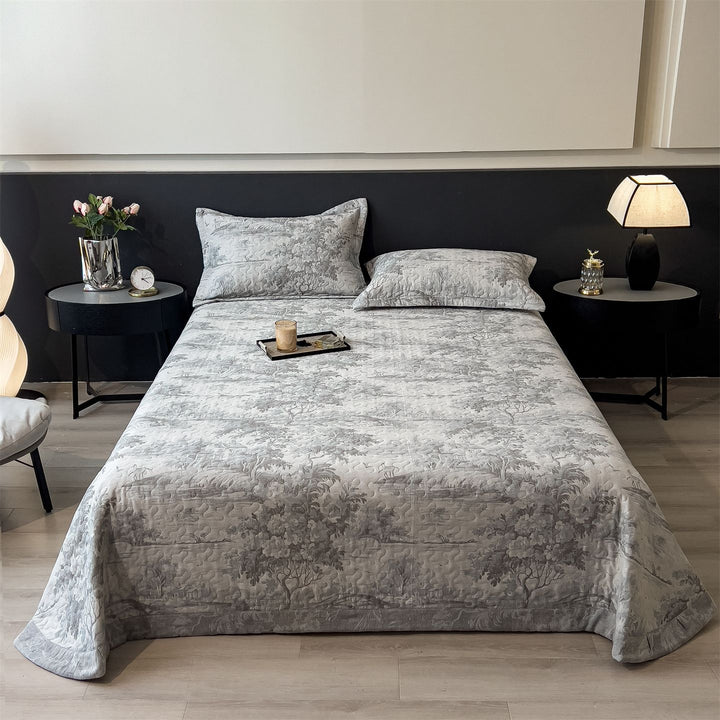 Quilted Bedspread and Pillow Sham Set with Scallop Stitching and Lightweight Microfiber