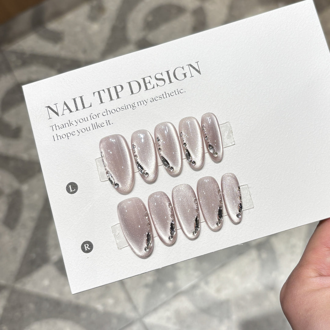 Elegant artificial nail tips with glitter effects Stornfield