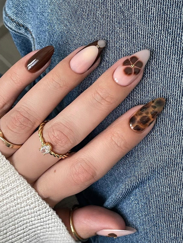 Artistic Graphic Press-On Nails Stornfield