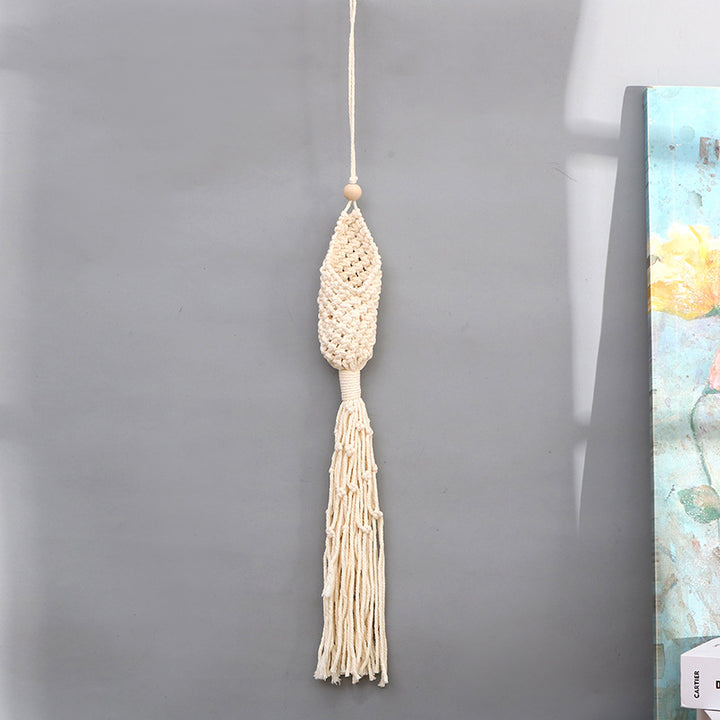 Elegant Macrame Keychain Stornfield